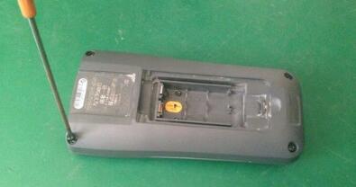 家用保險絲怎么換圖解（三種保險絲的更換方法）